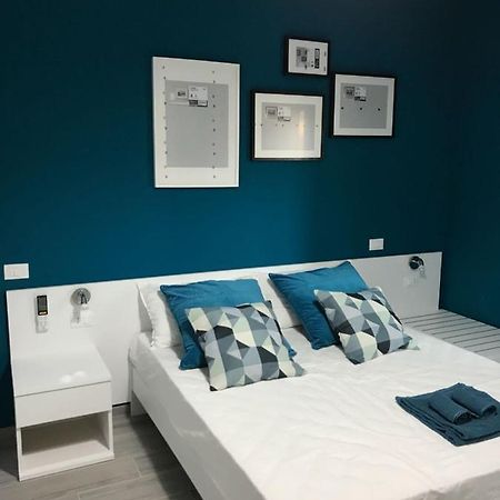B&B Luxury Apartments Pulsano Ngoại thất bức ảnh