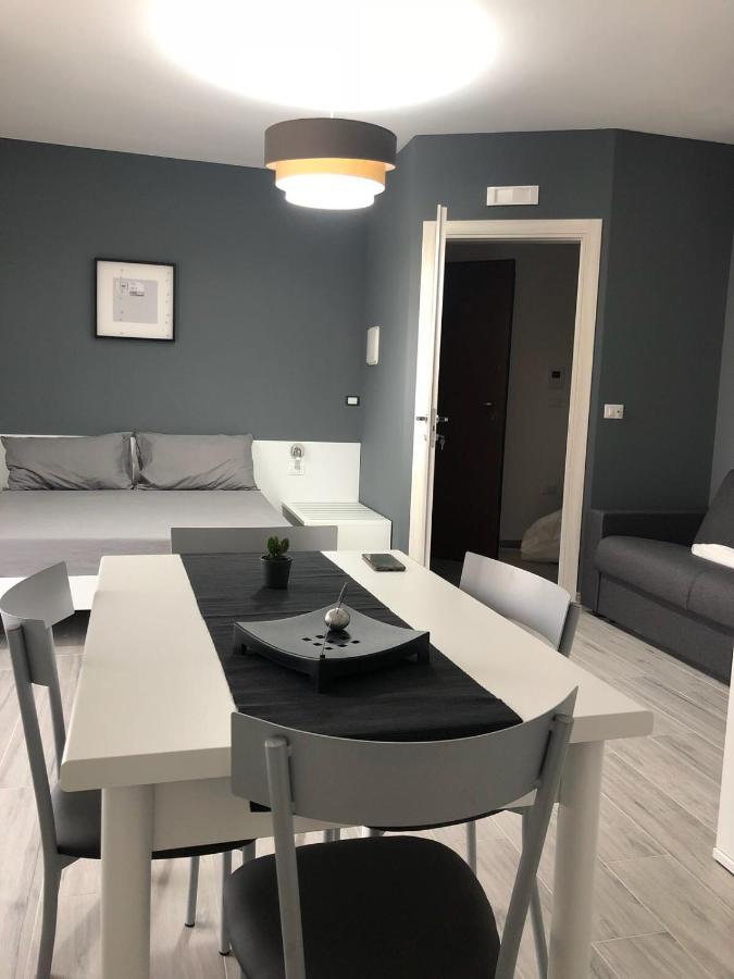 B&B Luxury Apartments Pulsano Ngoại thất bức ảnh